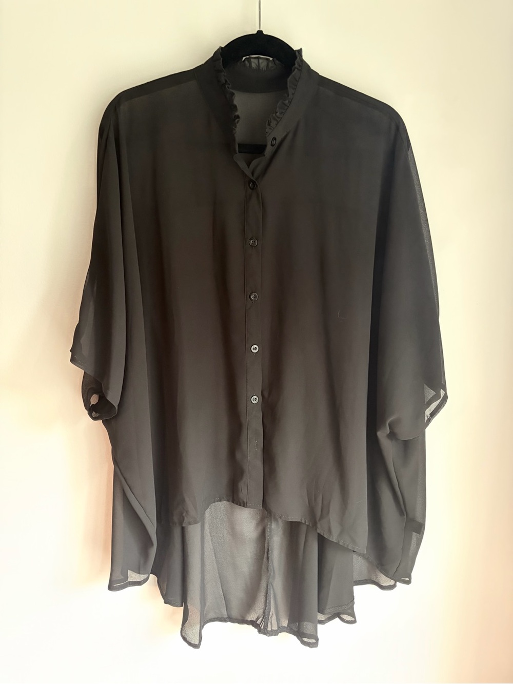 ROMWE Black Sheer Ruffle Collar Button-Up blouse